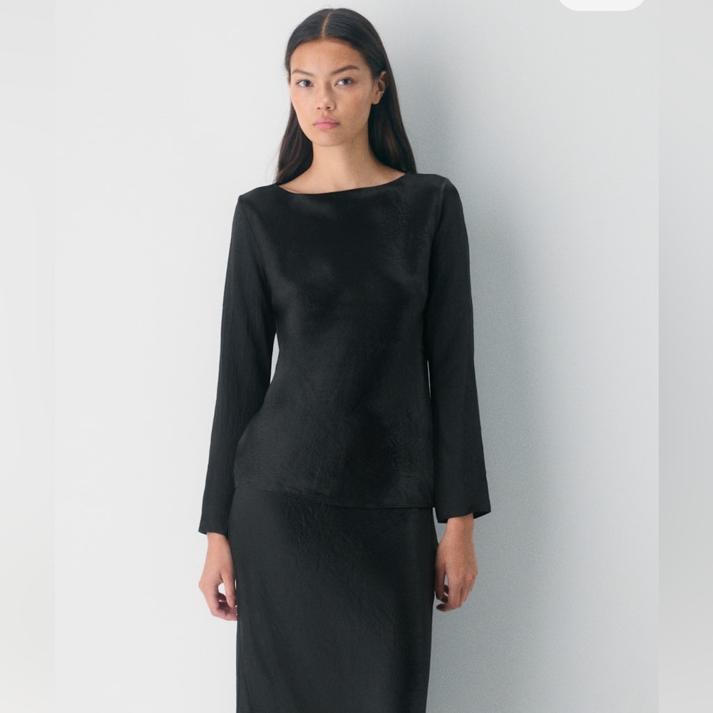 NWT ARITZIA Hastings Satin Blouse